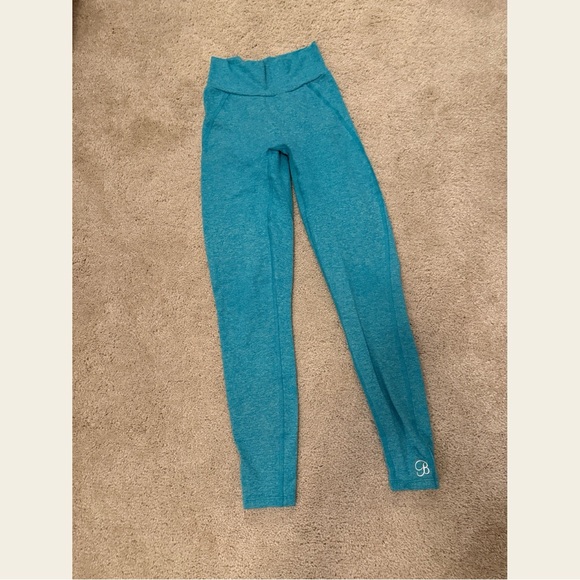 Bombshell Leggings!Cross listed on Mercari!